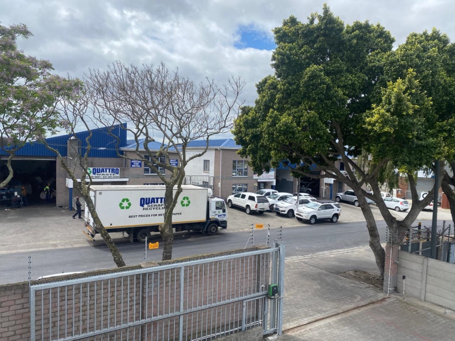 To Let commercial Property for Rent in Stikland Western Cape